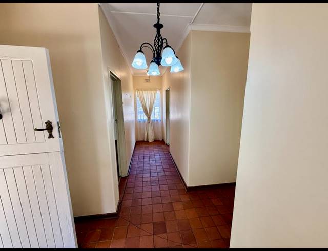 3 BEDROOM HOUSE FOR SALE IN CLARENDON